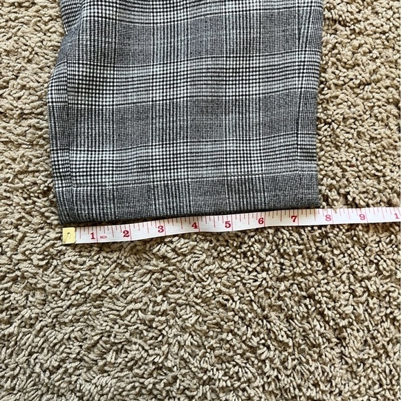Aritzia Babaton Jimmy Plaid Pant in Herringbone - Picture 16 of 16